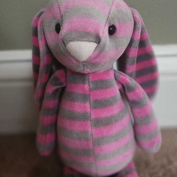 Jellycat Special Edition Lulu Bunny.Very Hard to find